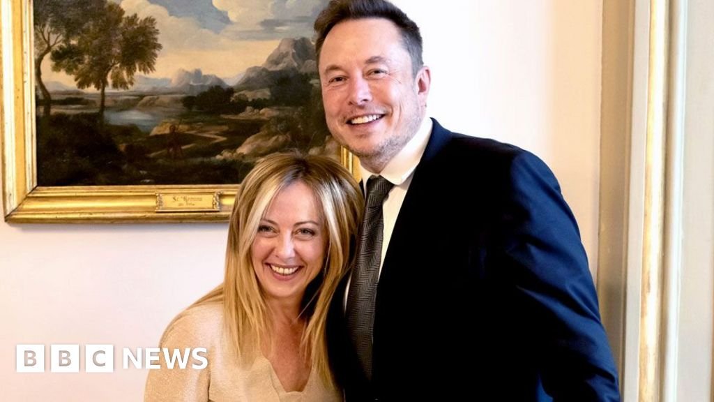 Musk reprimanded Maloney after he sided with Italy on foreign migrant centers.